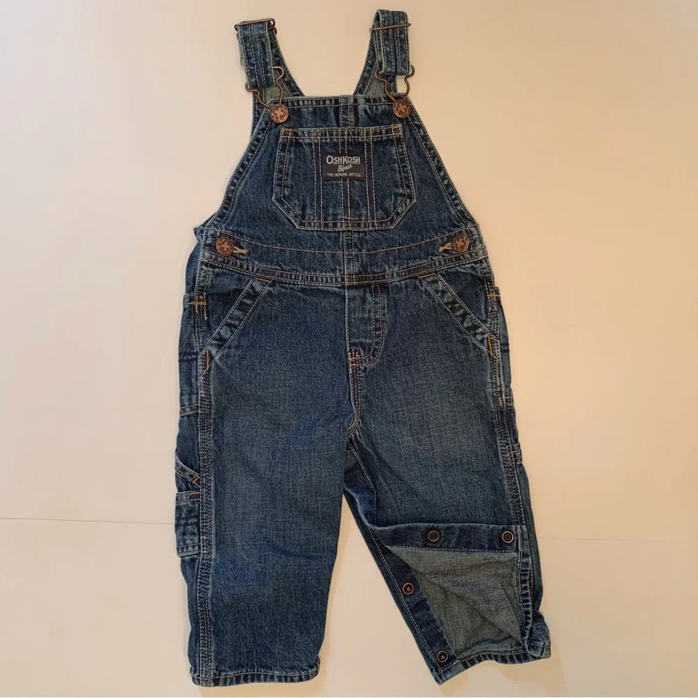 OSHKOSH B’Gosh VINTAGE Denim Baby 100% Cotton Overalls Decorative Buttons 12M